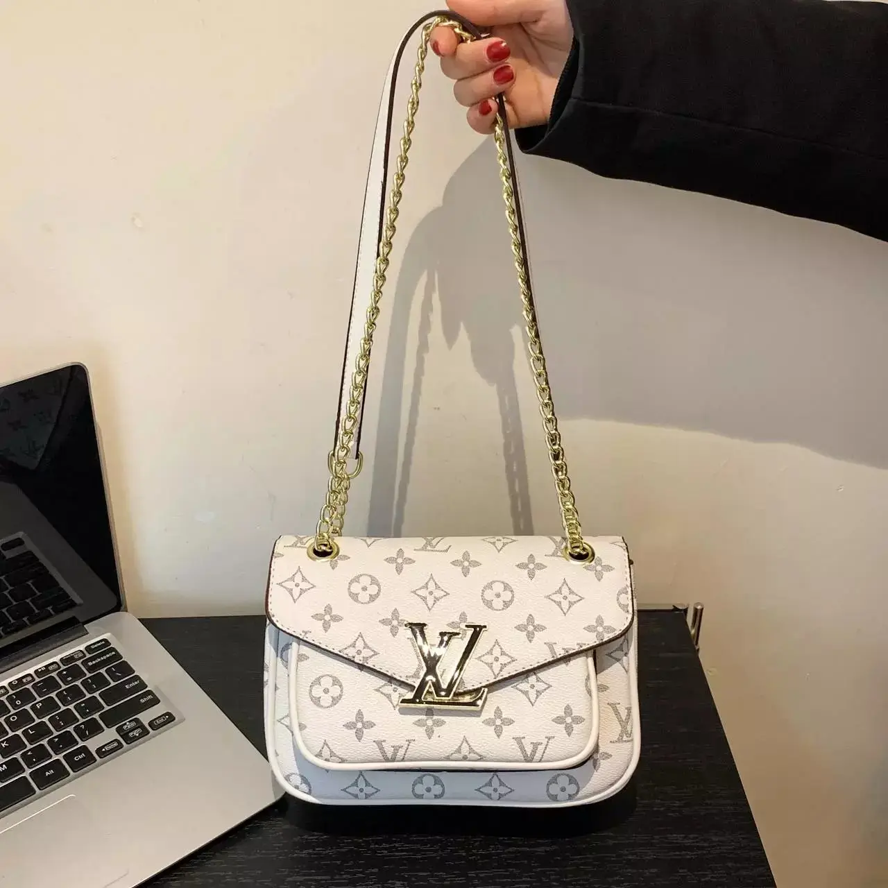 Louis Vuitton Handbags [10 styles] 2
